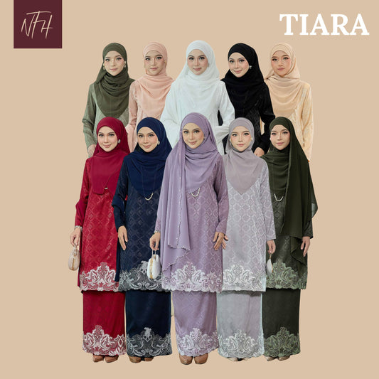 Tiara Kurung