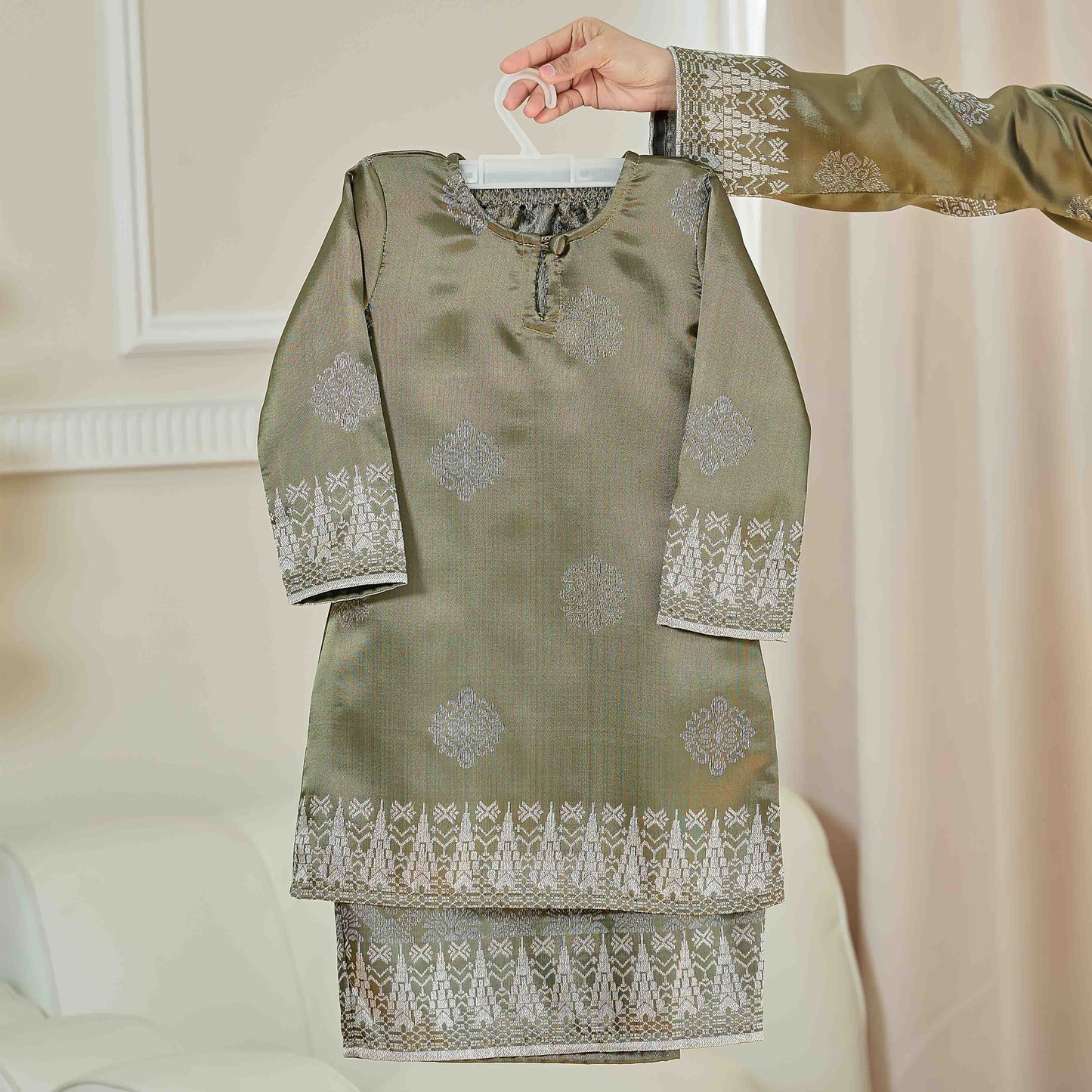 Dang Suri Kids Kurung