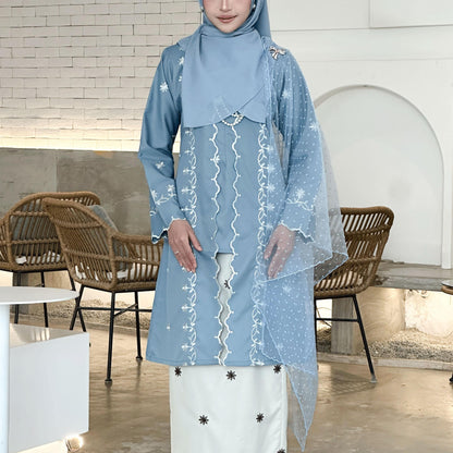 Naema Kurung