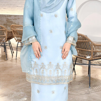 Lumiera Kurung