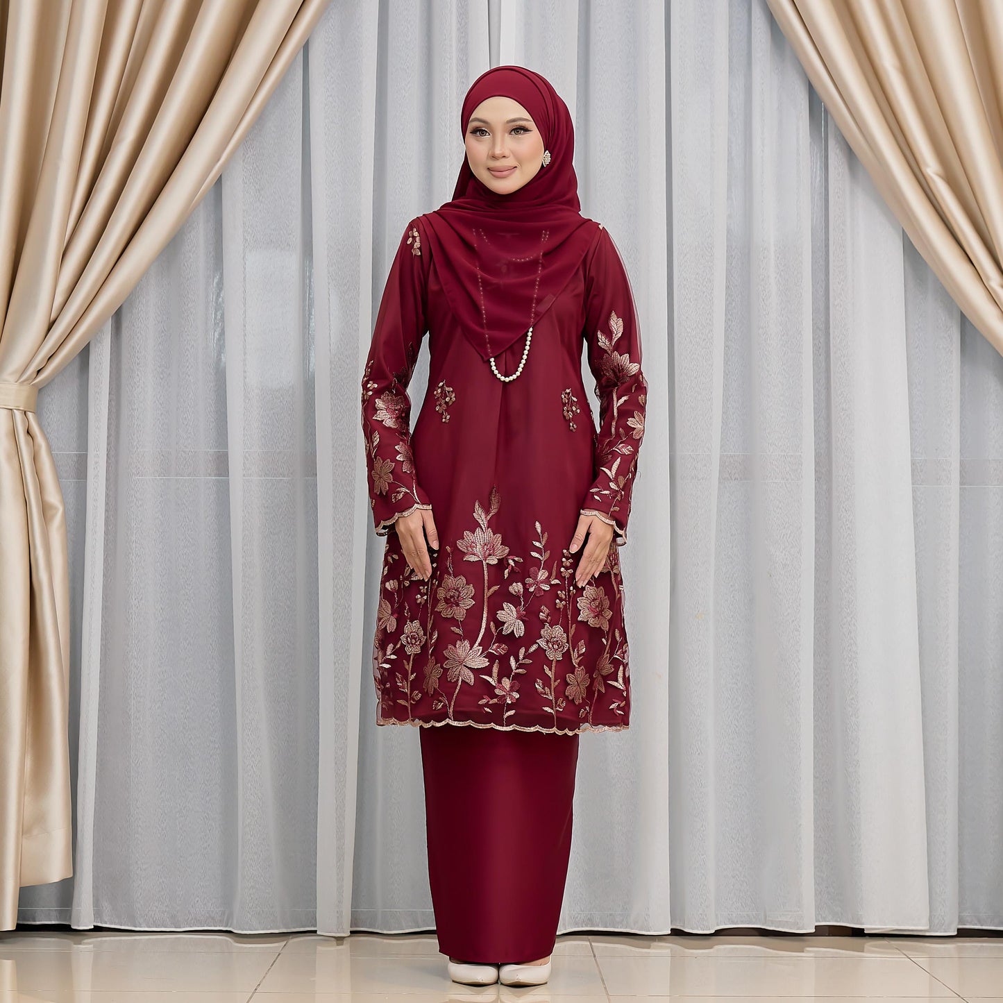 Meara Kurung