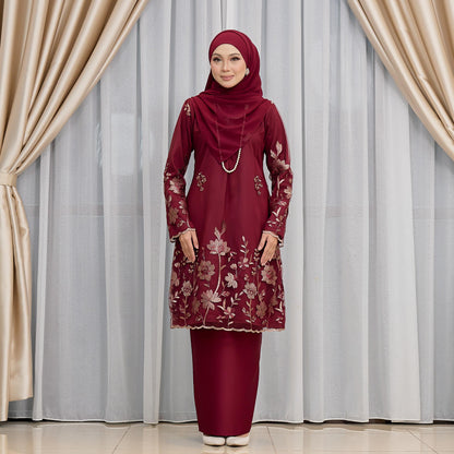 Meara Kurung