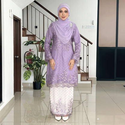 Deluna Kurung