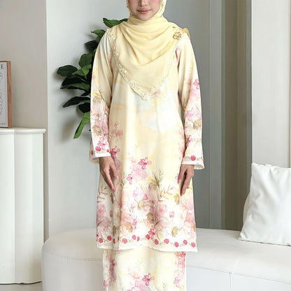 Orched Kurung