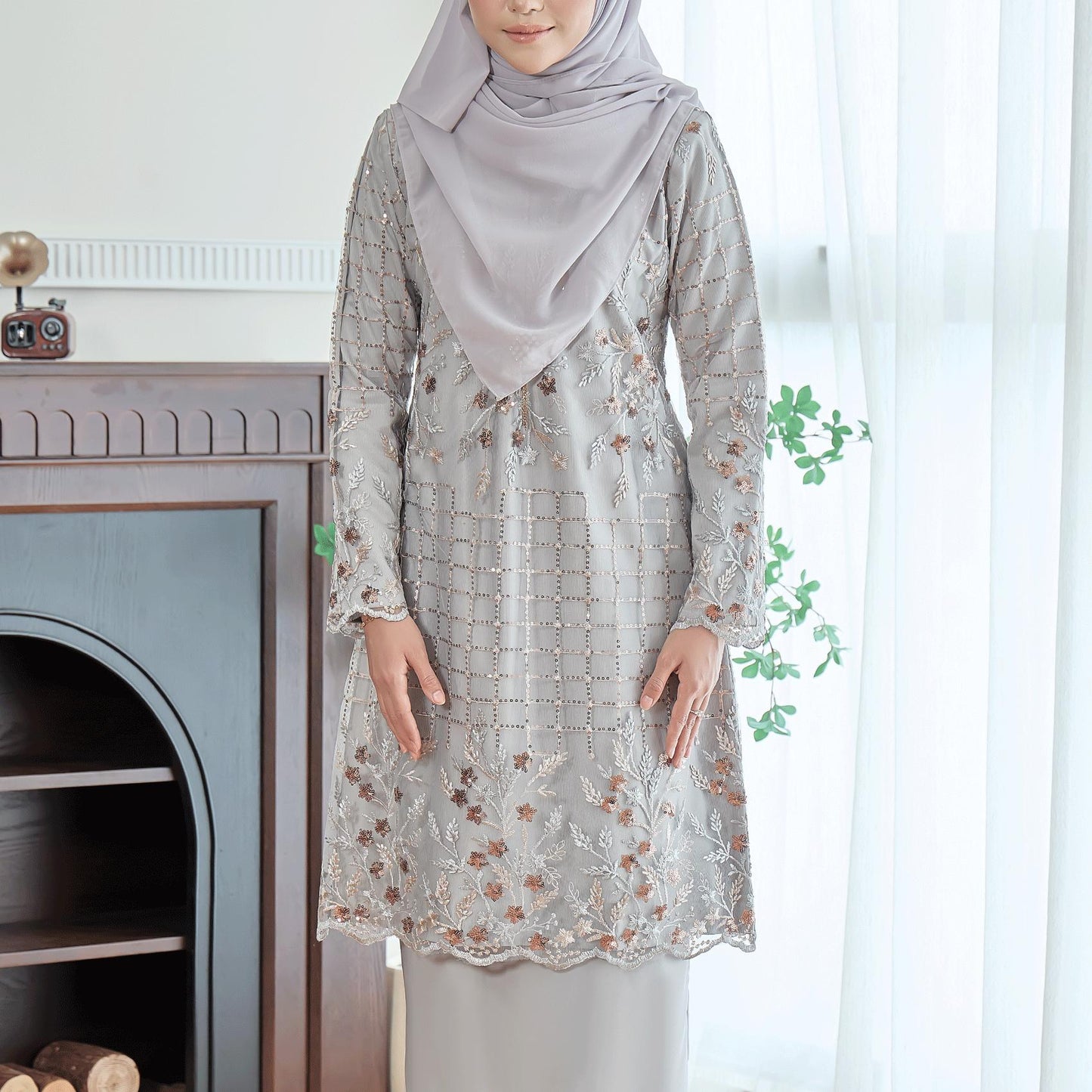 Adeline Kurung