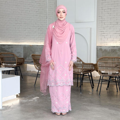 Jenna 2.0 Kurung