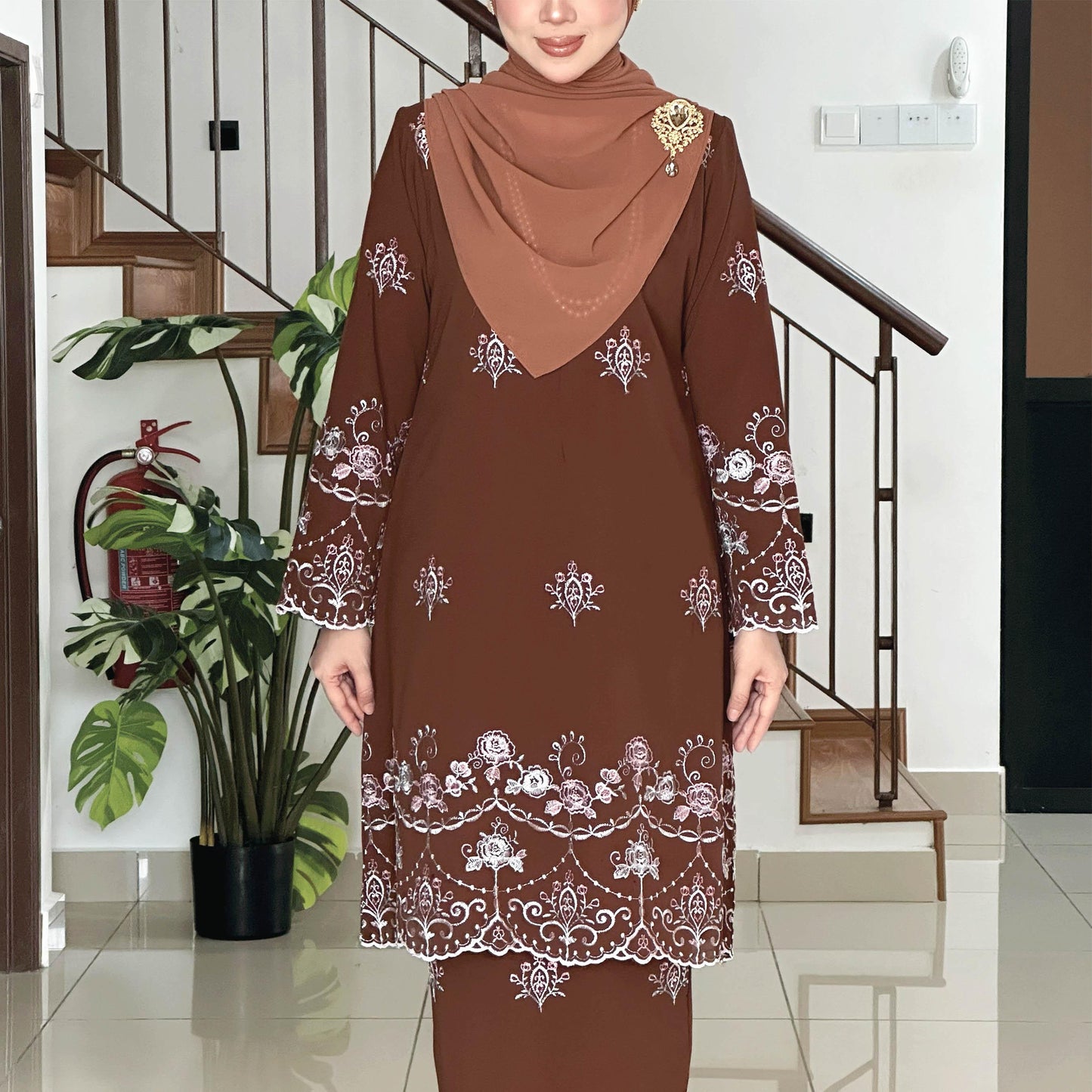 Ferra Kurung