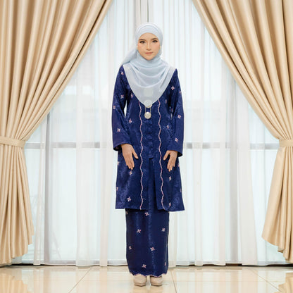 Dewi Kebaya