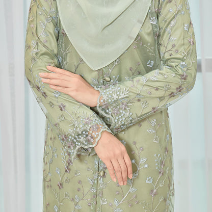 Larabelle Kurung