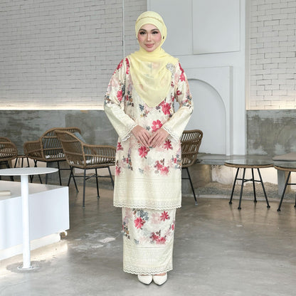 Hazwina Kurung