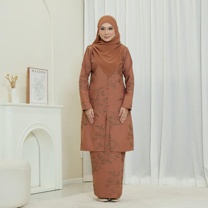 Natra Kurung
