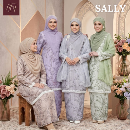Sally Kurung