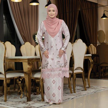 Jaesmina Kurung