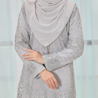 Priya Kurung