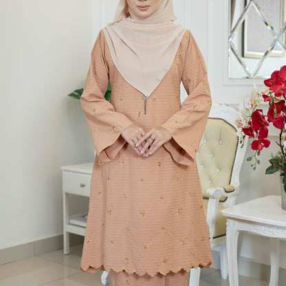 Madona Kurung
