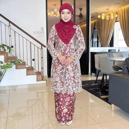 Catrine Kurung