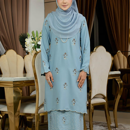 Saera Kurung