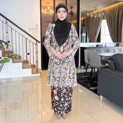 Catrine Kurung