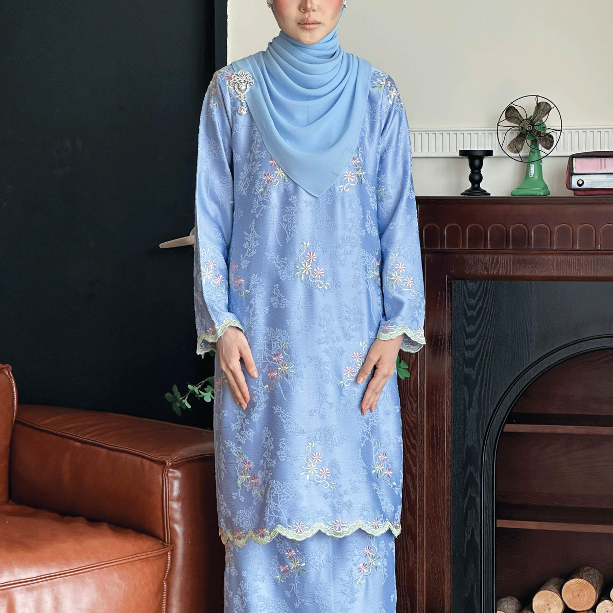 Indah Kurung