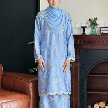 Indah Kurung