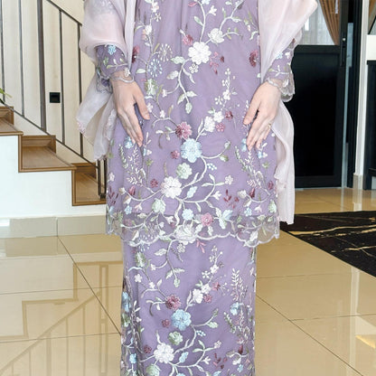 Roserra Kurung
