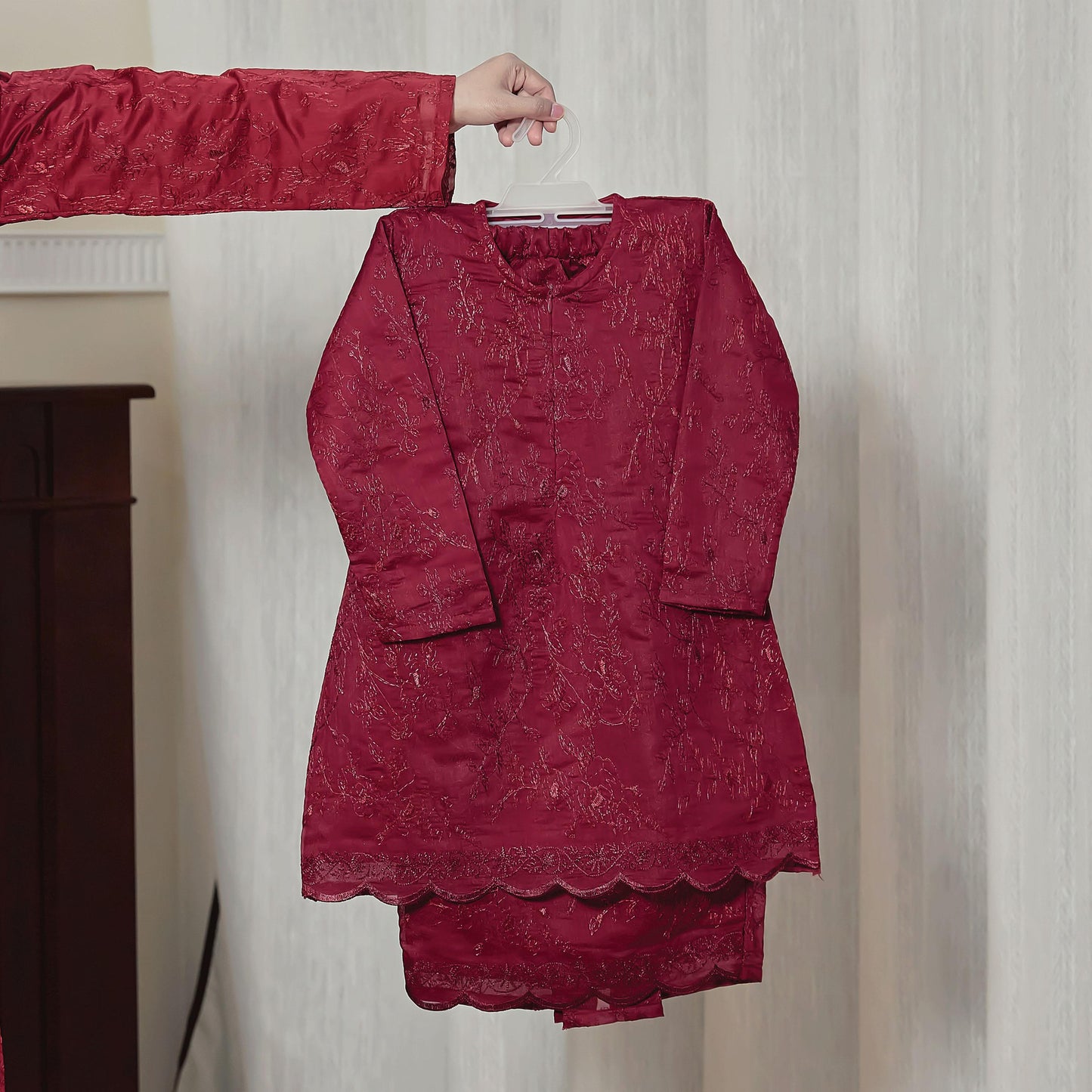 Aera Kids Kurung