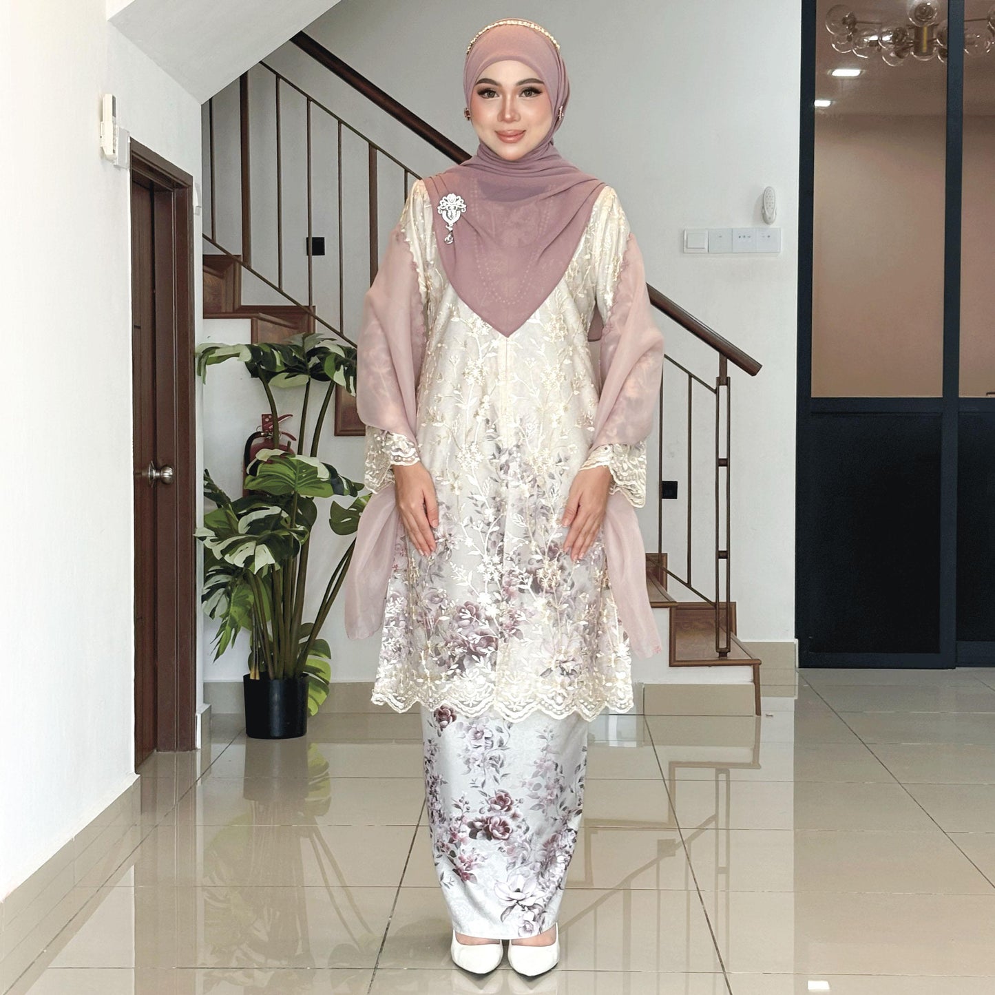 Umaira Kurung
