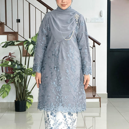Izara Kurung