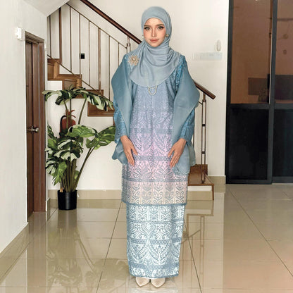 Astila Kurung