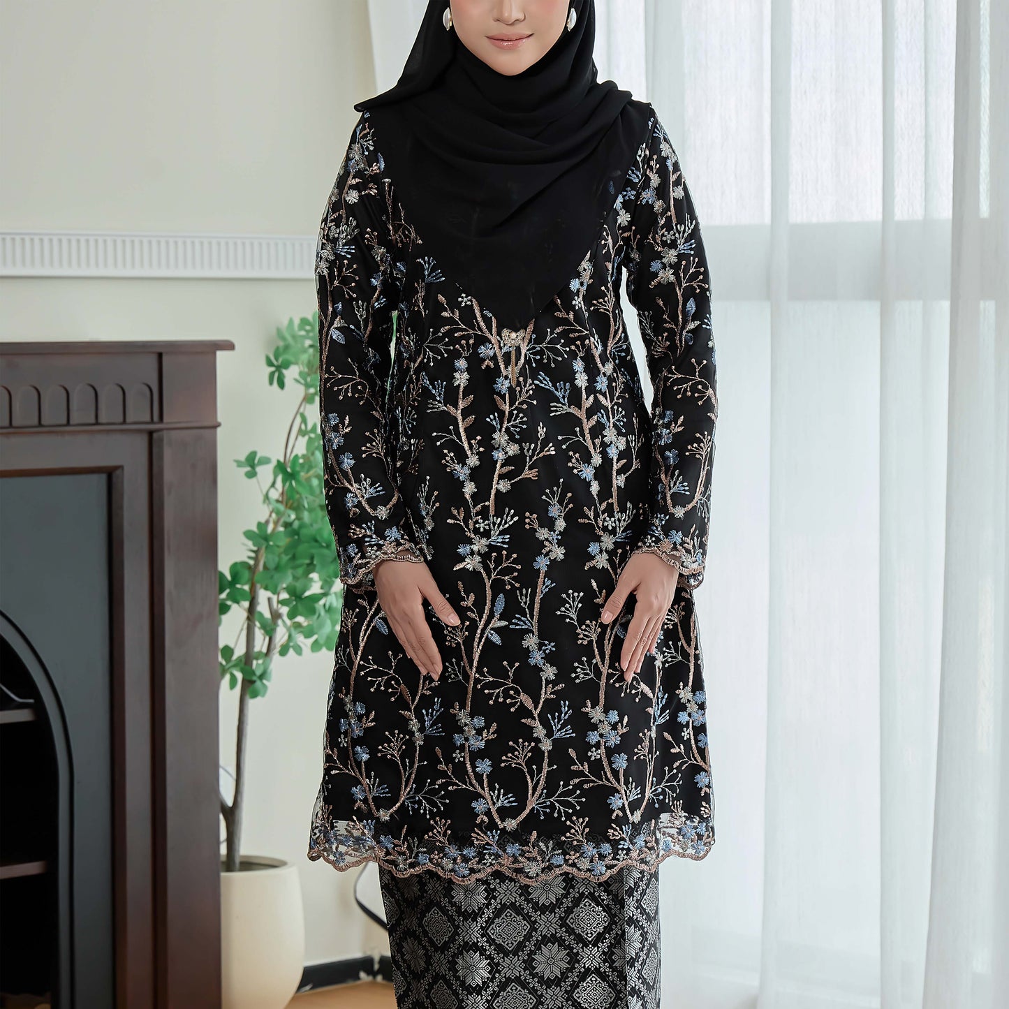 Aurissa Kurung