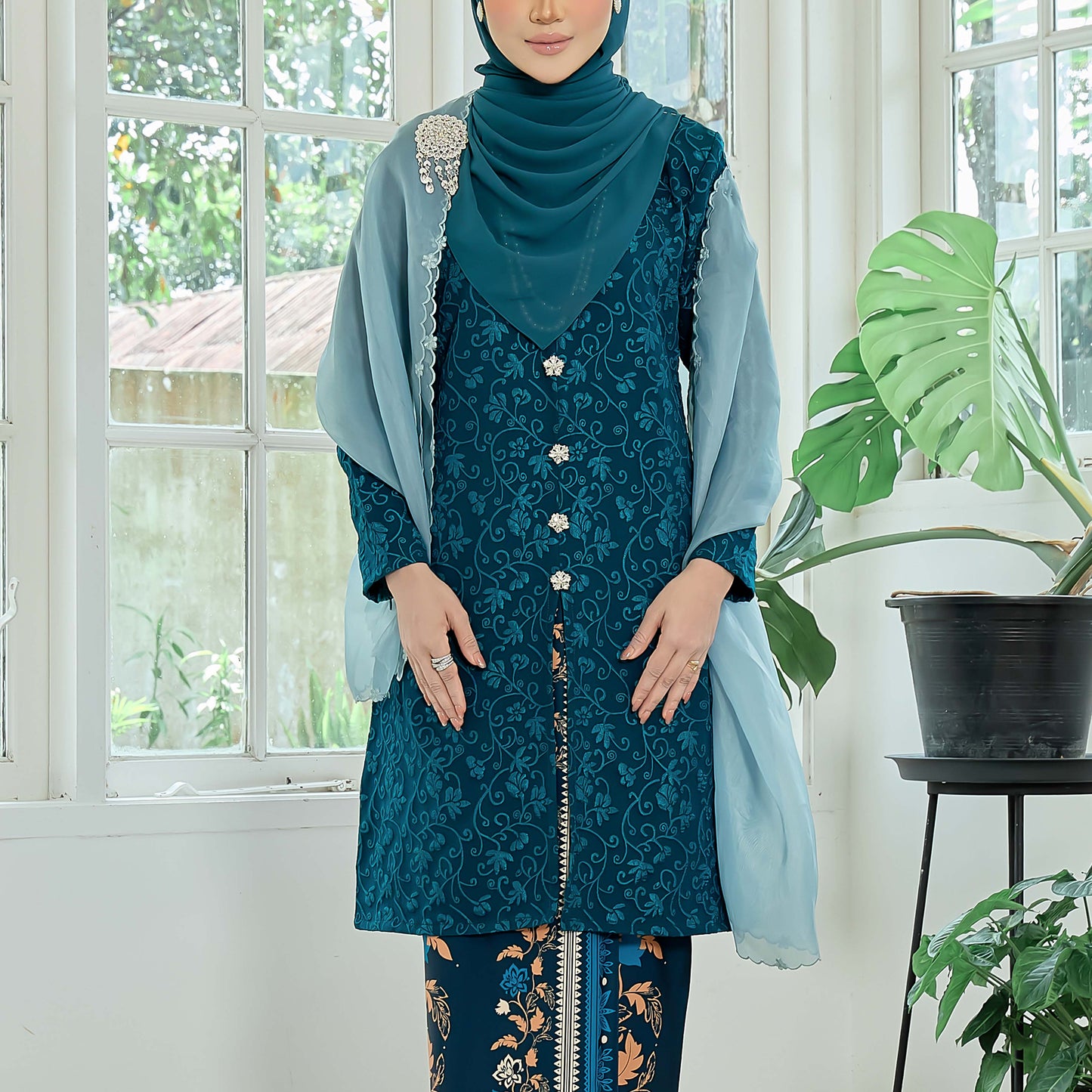 Mestika Kurung