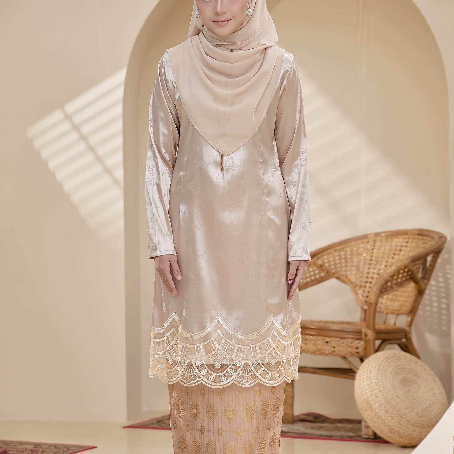 Audrena Kurung