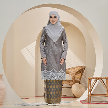 Audrena Kurung