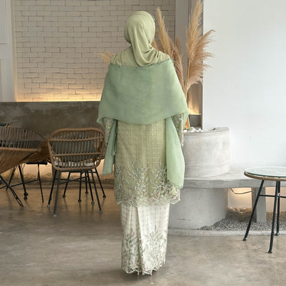 Sherry Kurung