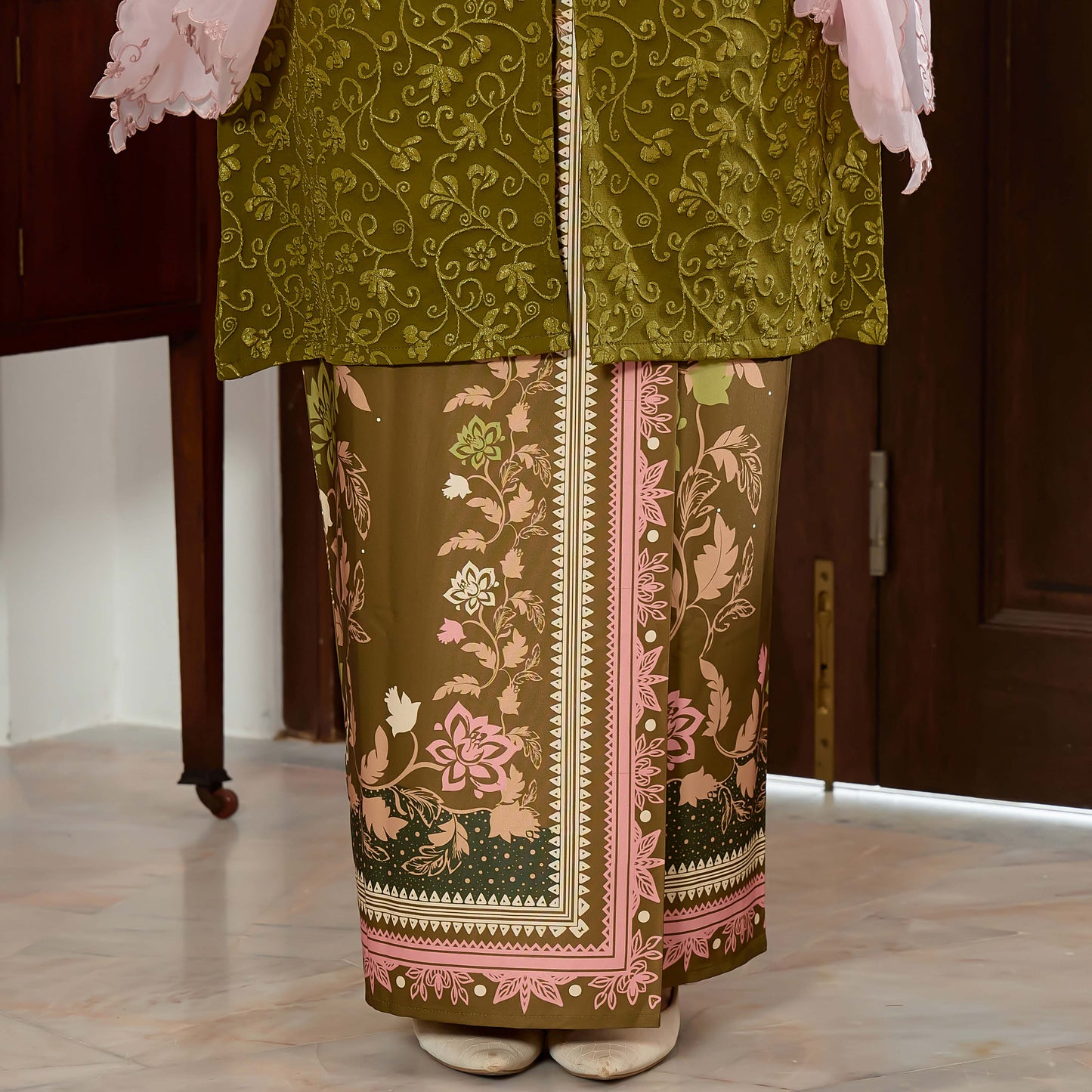 Mestika Kurung