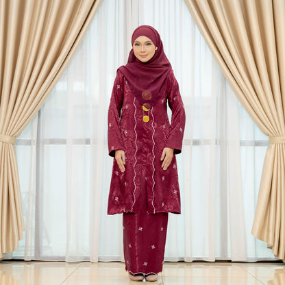 Dewi Kebaya