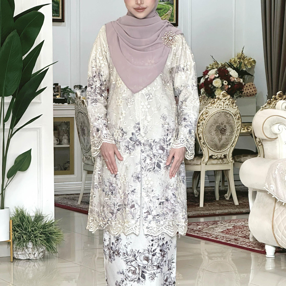 Afira Kurung