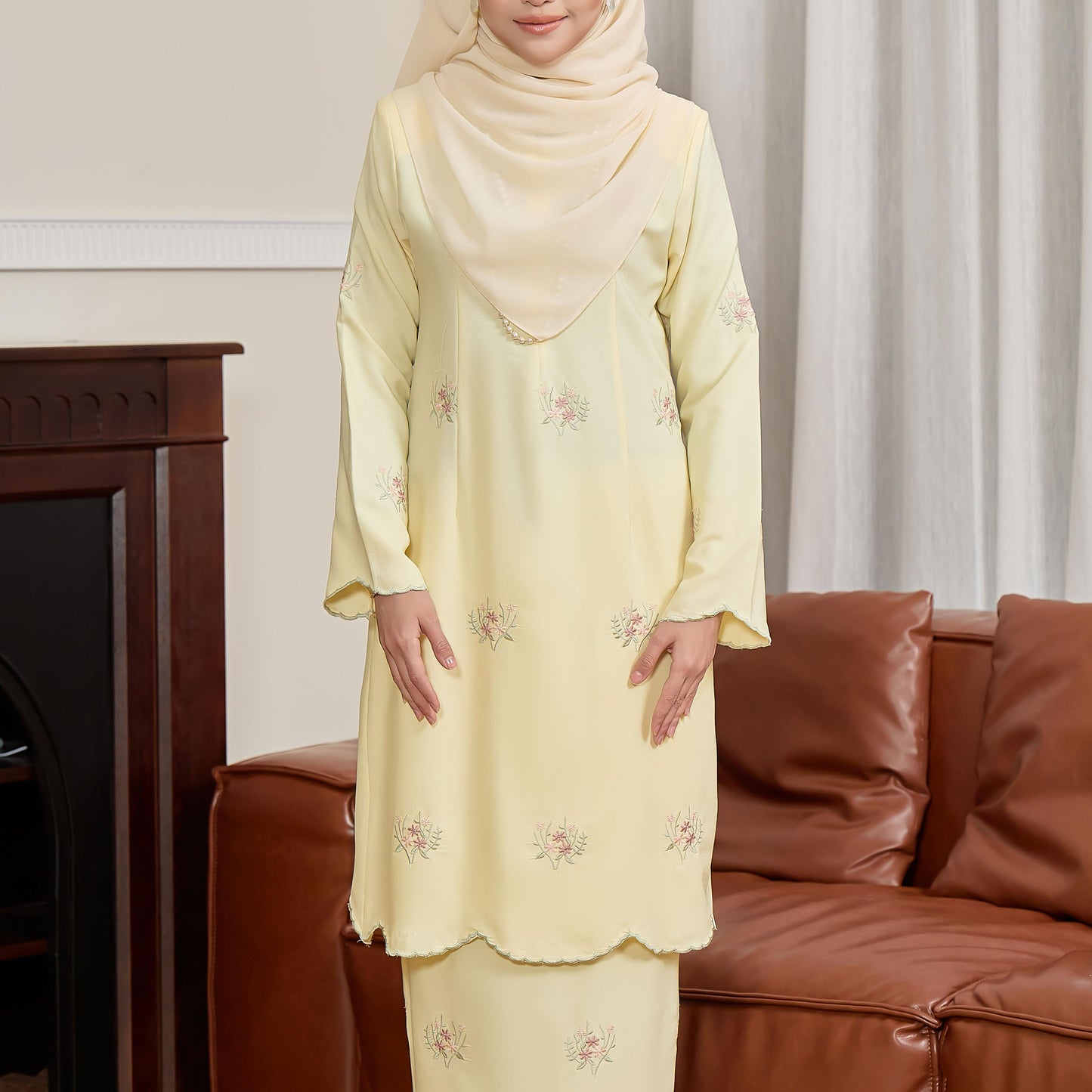 Claura Kurung