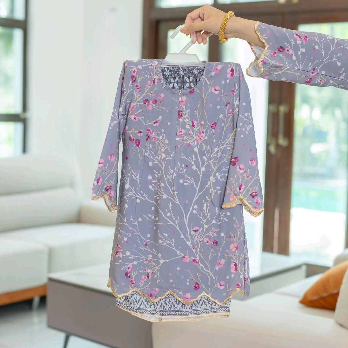 Sonia Kids Kurung