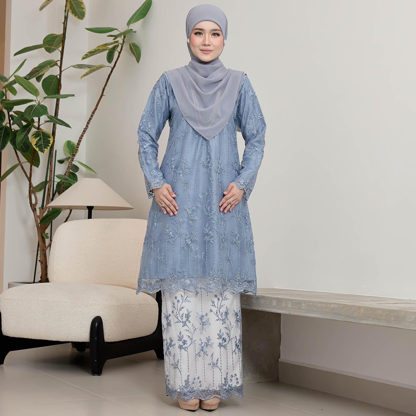 Mardelia Kurung