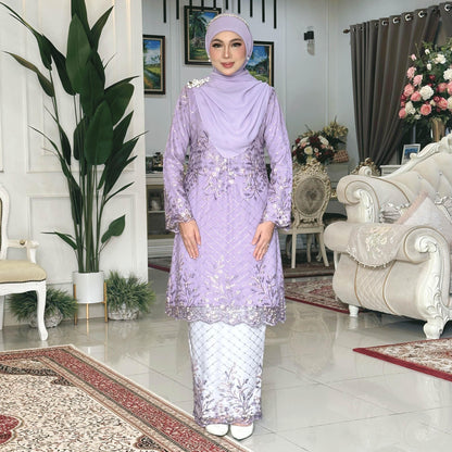 Nellisa Kurung