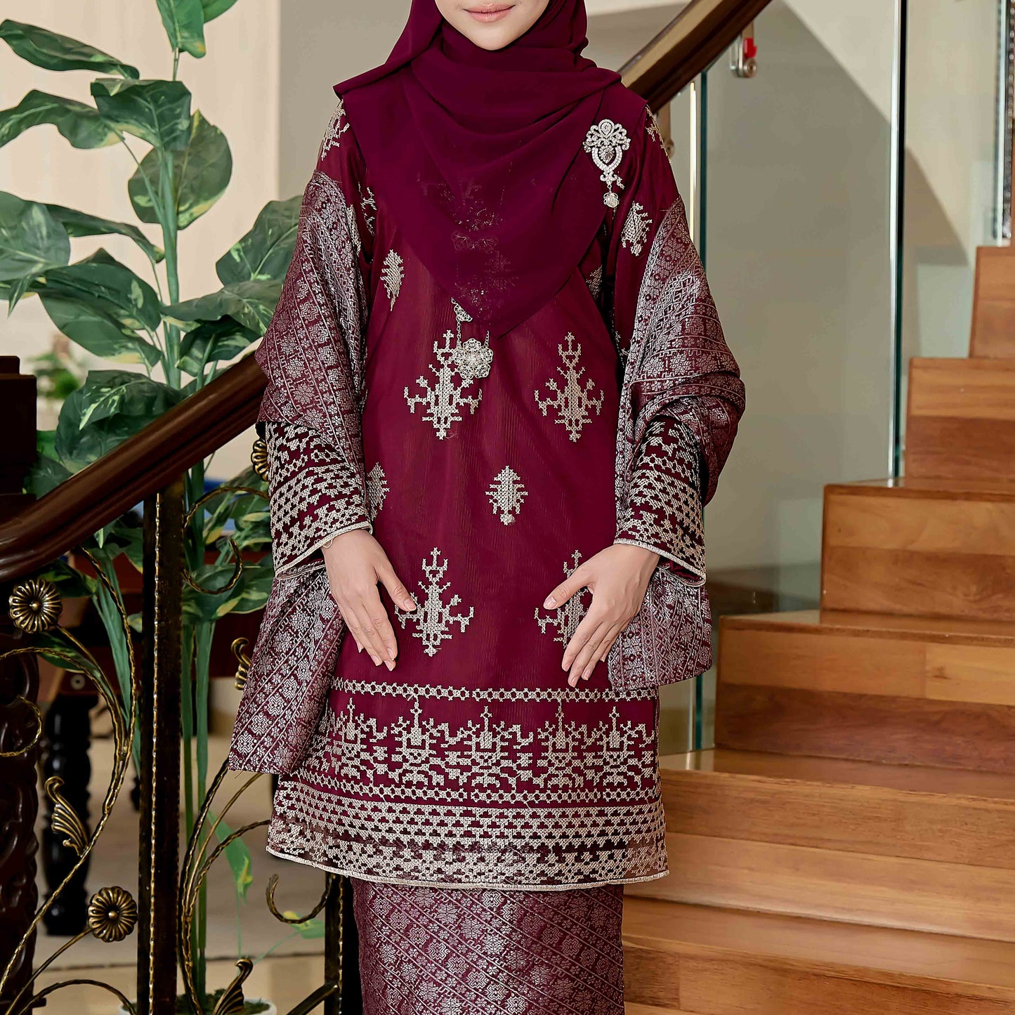 Seri Kejora Kurung