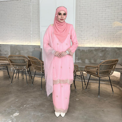 Tessa Kurung