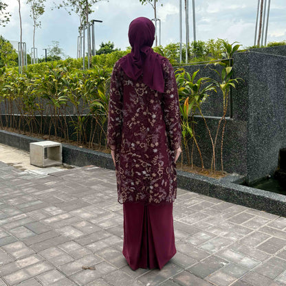Salmy Kurung
