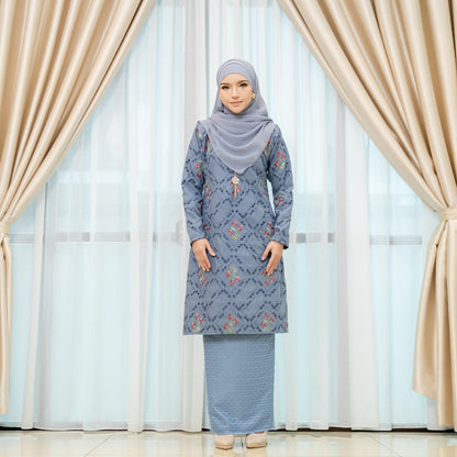 Emberly Kurung
