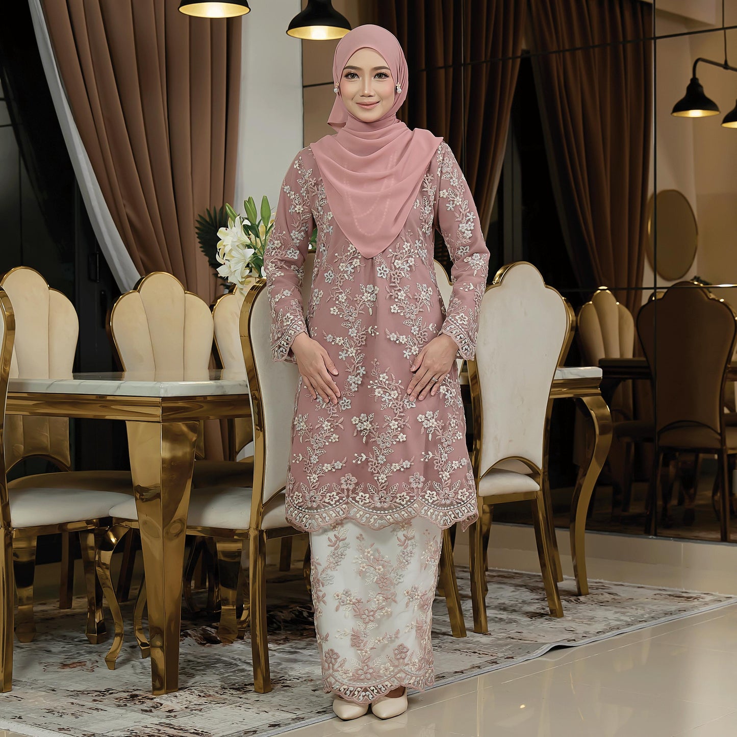Ophelia Kurung