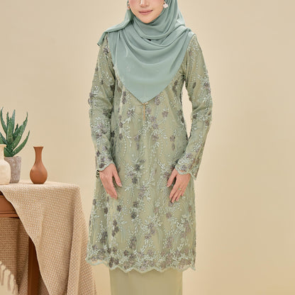 Searra Kurung