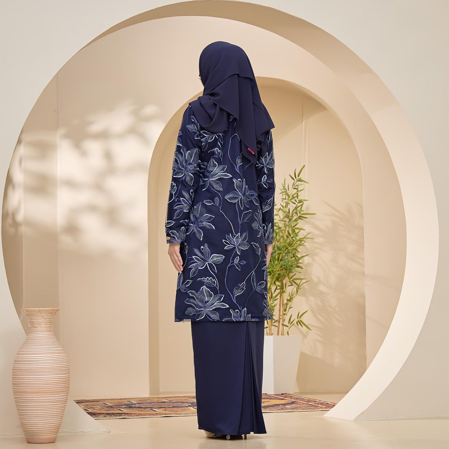 Caralyn Kurung