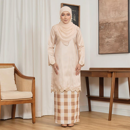 Lunisya Kurung