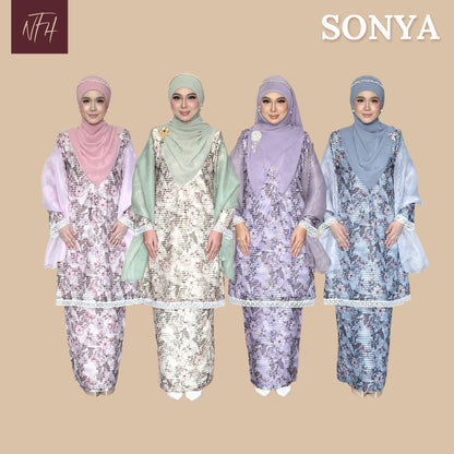 Sonya Kurung